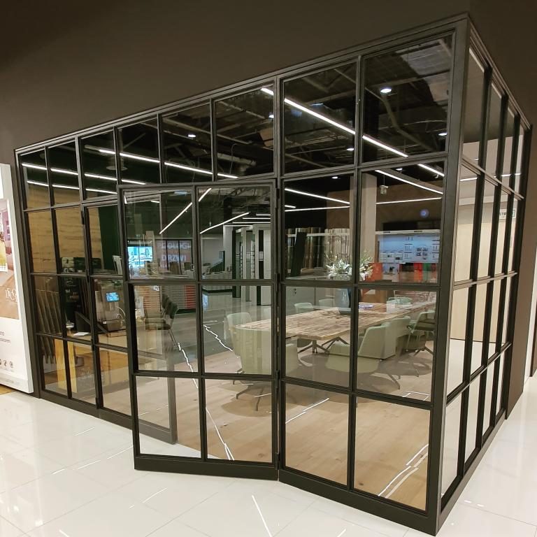 Crittal Showcase Crittal Showcase